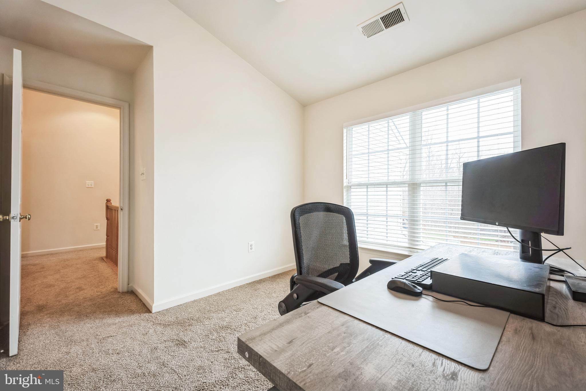 5553 Hobsons Choice Loop
