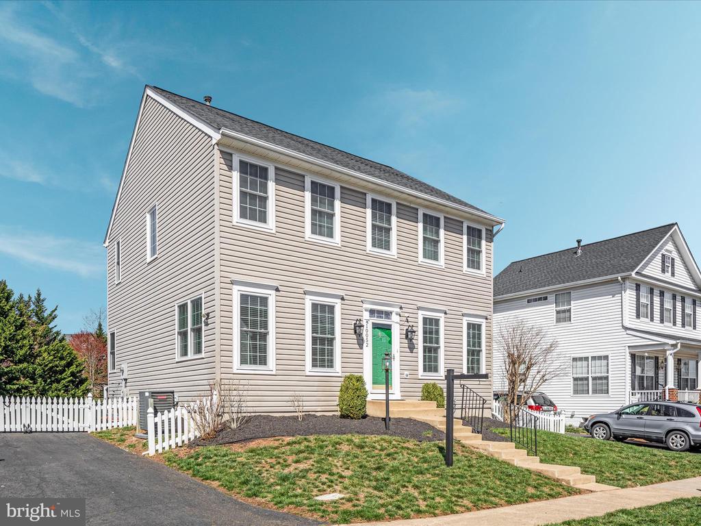 10052 Hume Ct