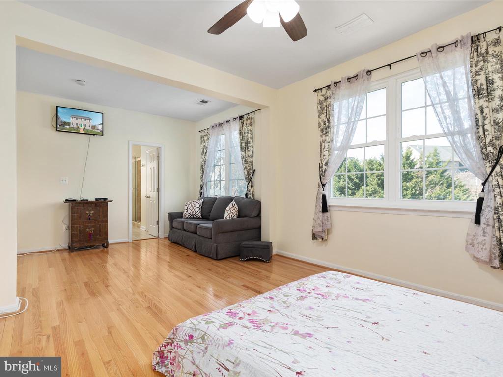 10052 Hume Ct