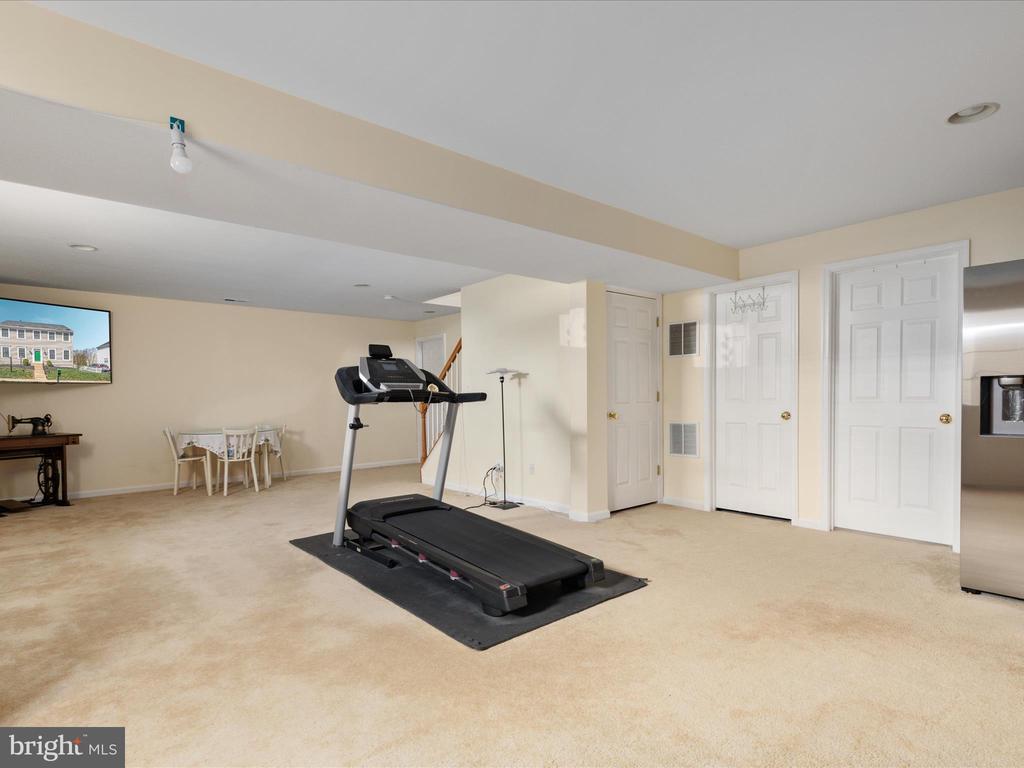10052 Hume Ct