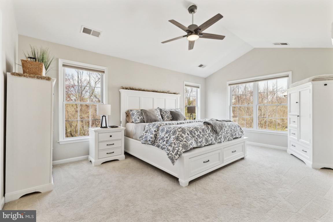 5636 Wheelwright Way