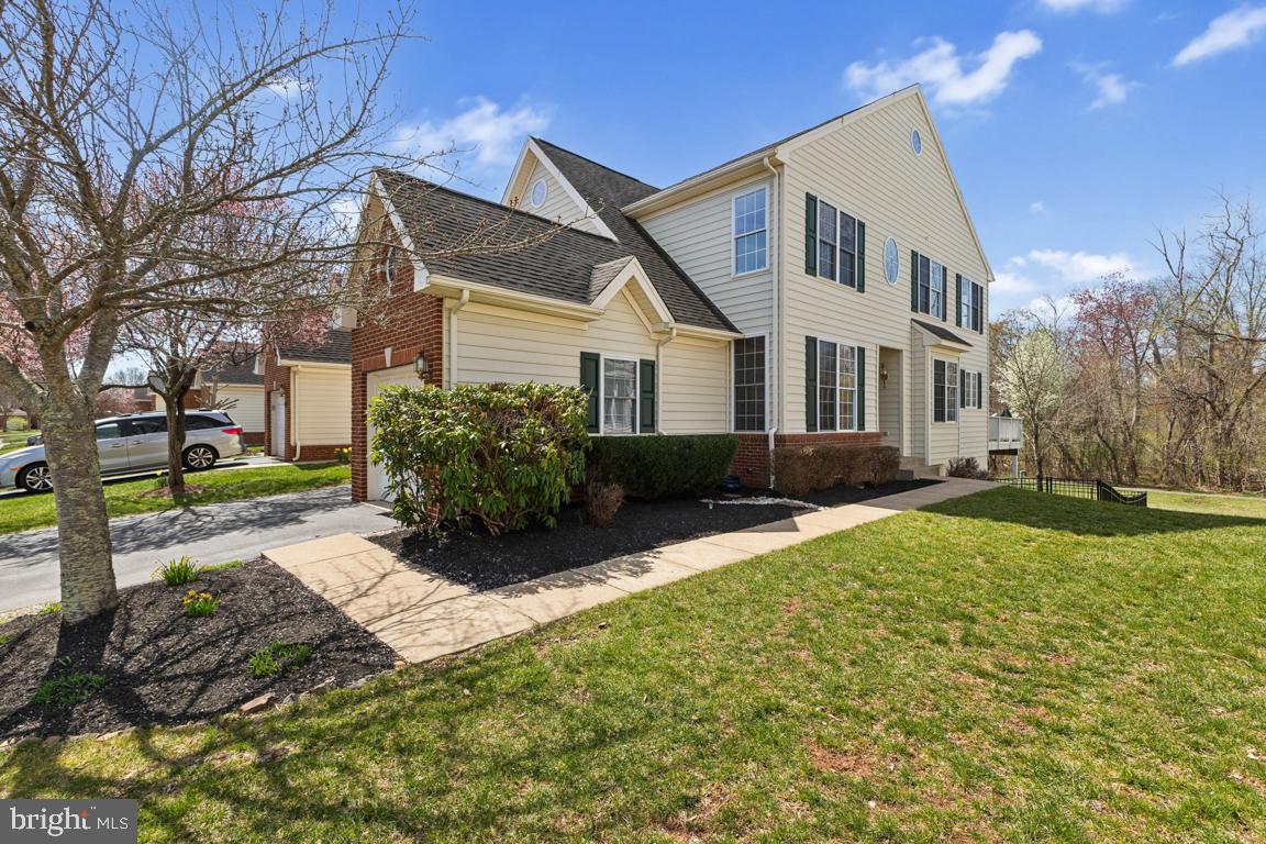 5636 Wheelwright Way