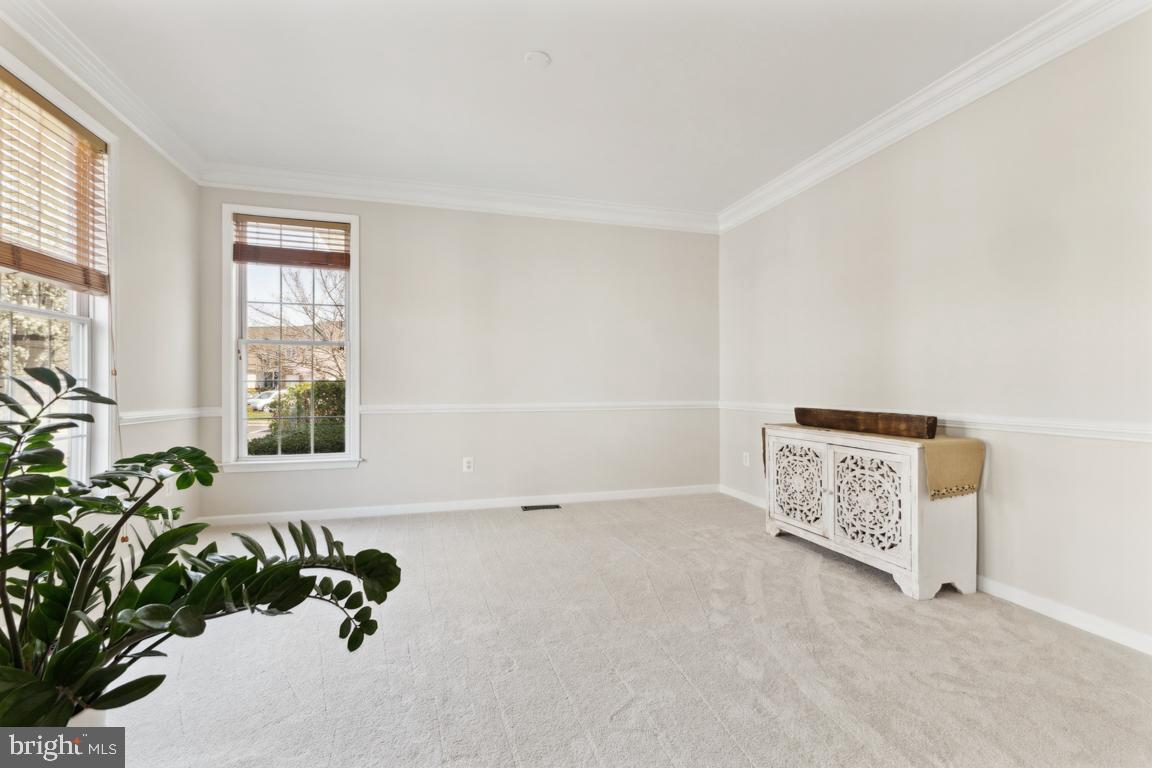 5636 Wheelwright Way