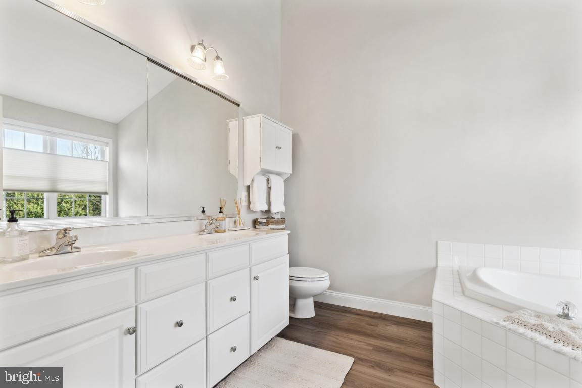 5636 Wheelwright Way