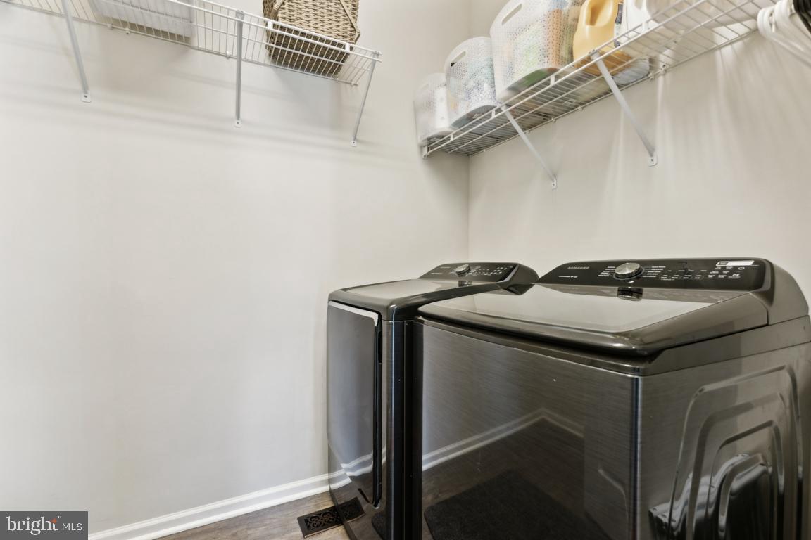 5636 Wheelwright Way