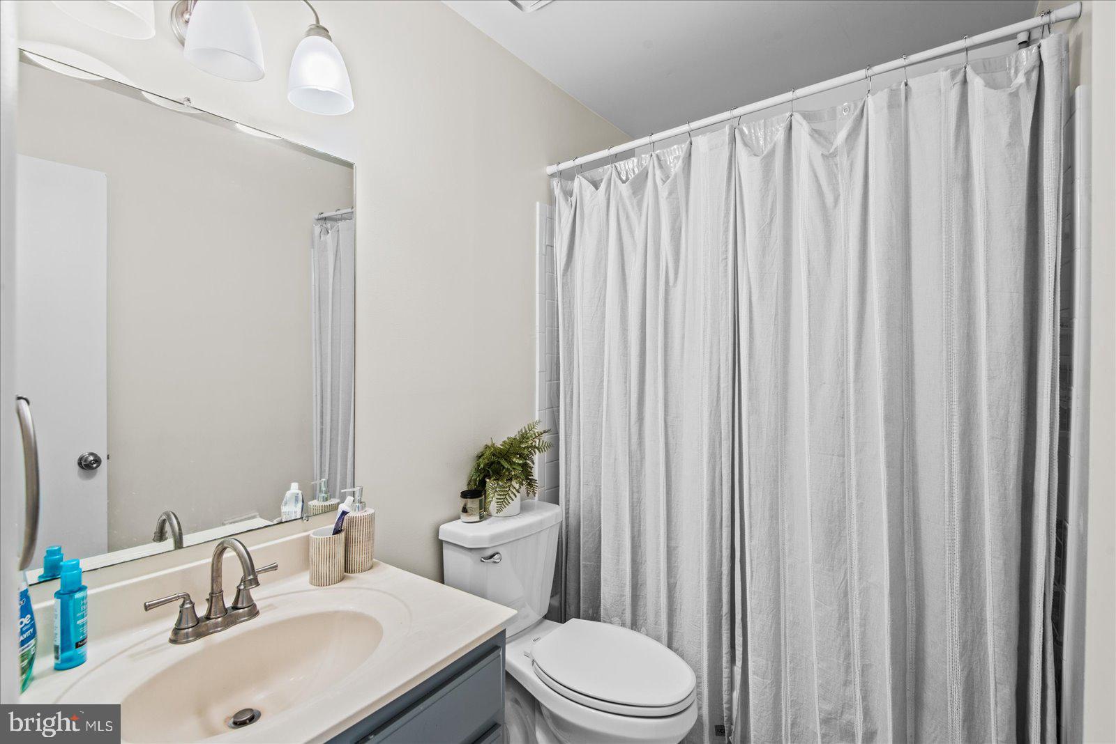 13038 Quander Ct