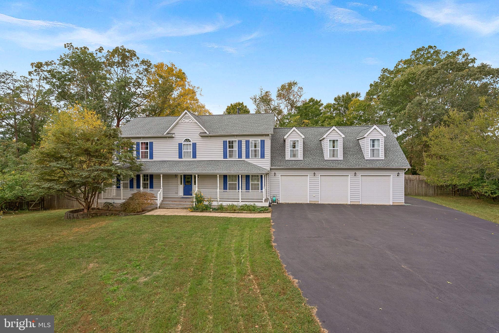 7408 Lake Dr