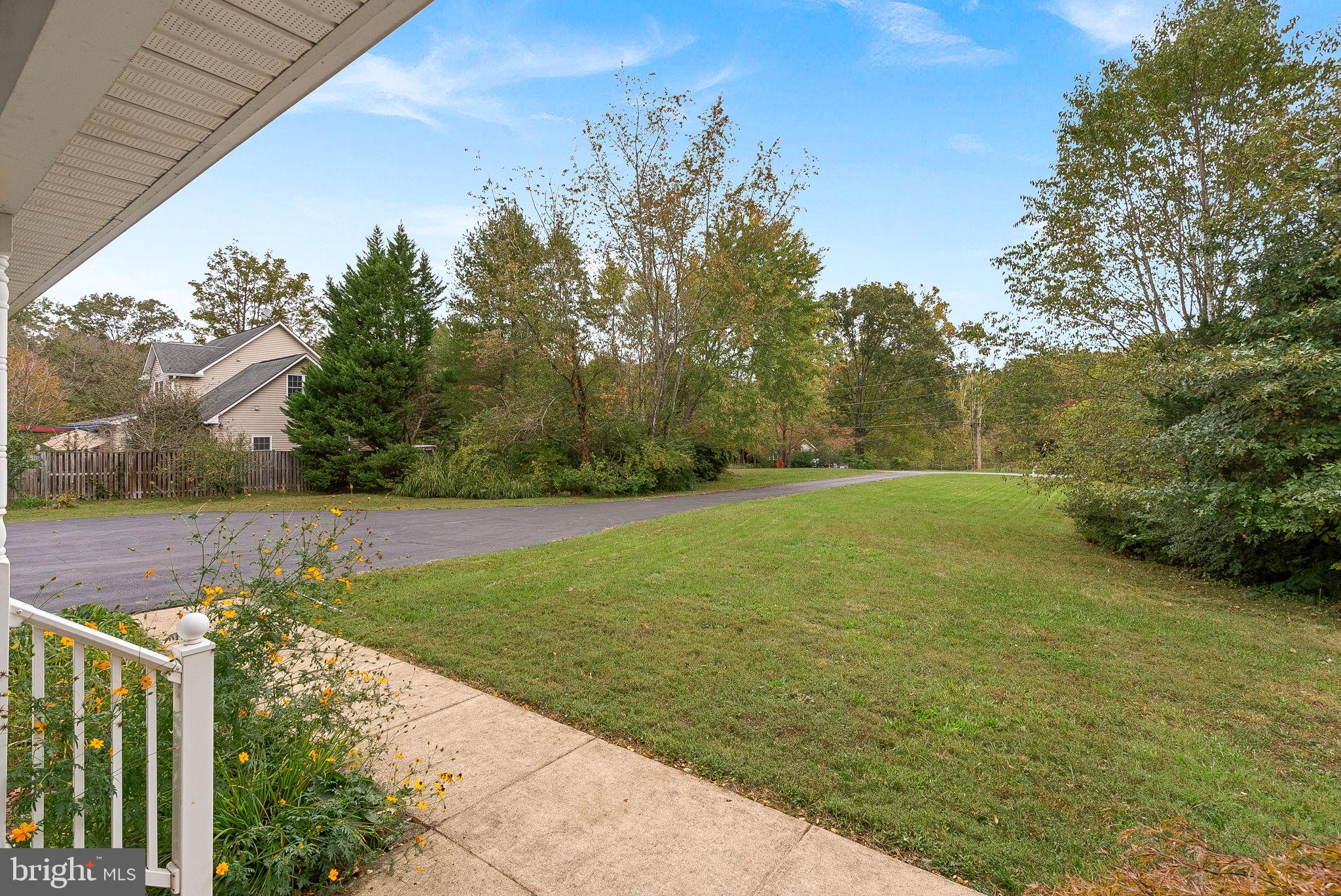 7408 Lake Dr