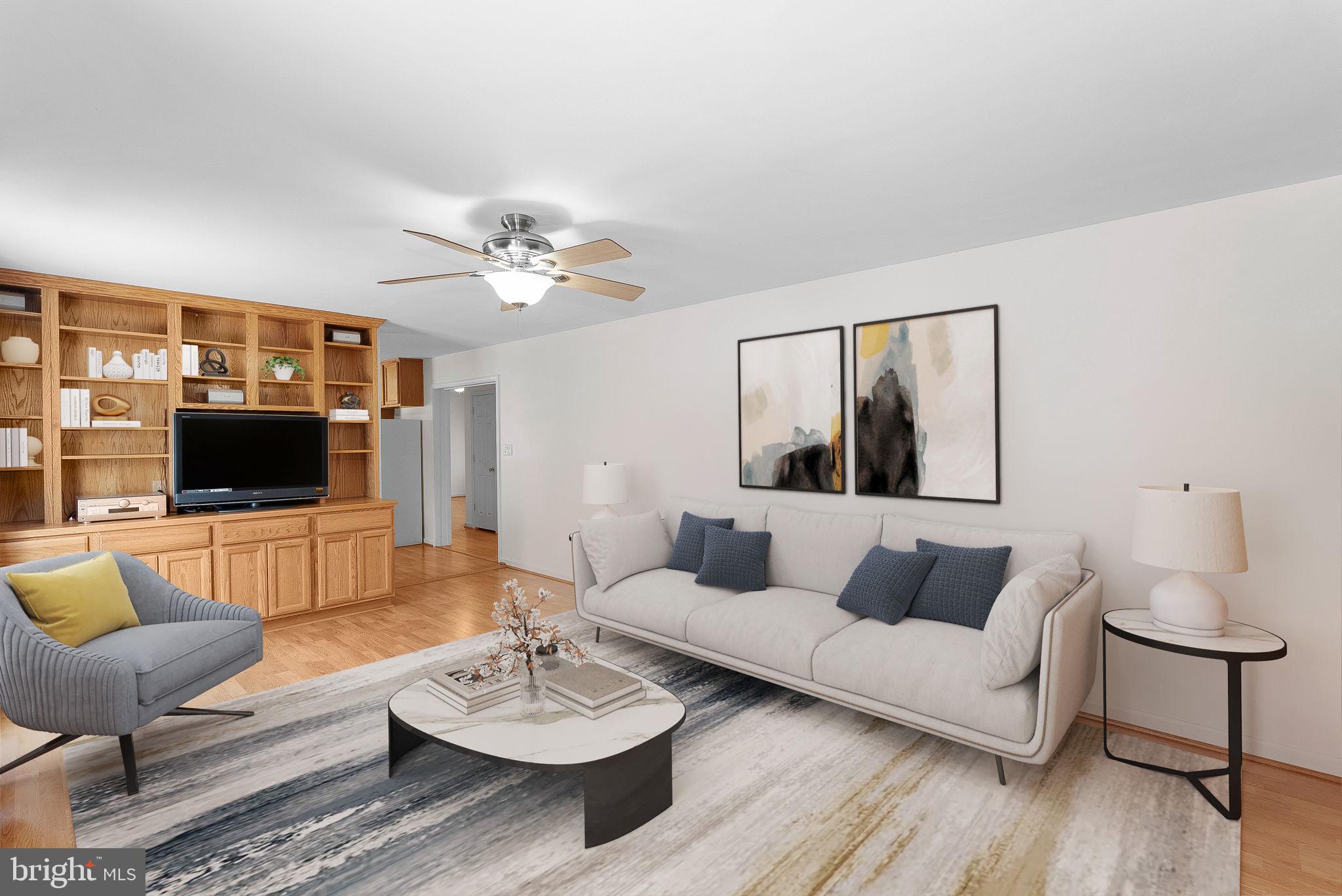 7408 Lake Dr