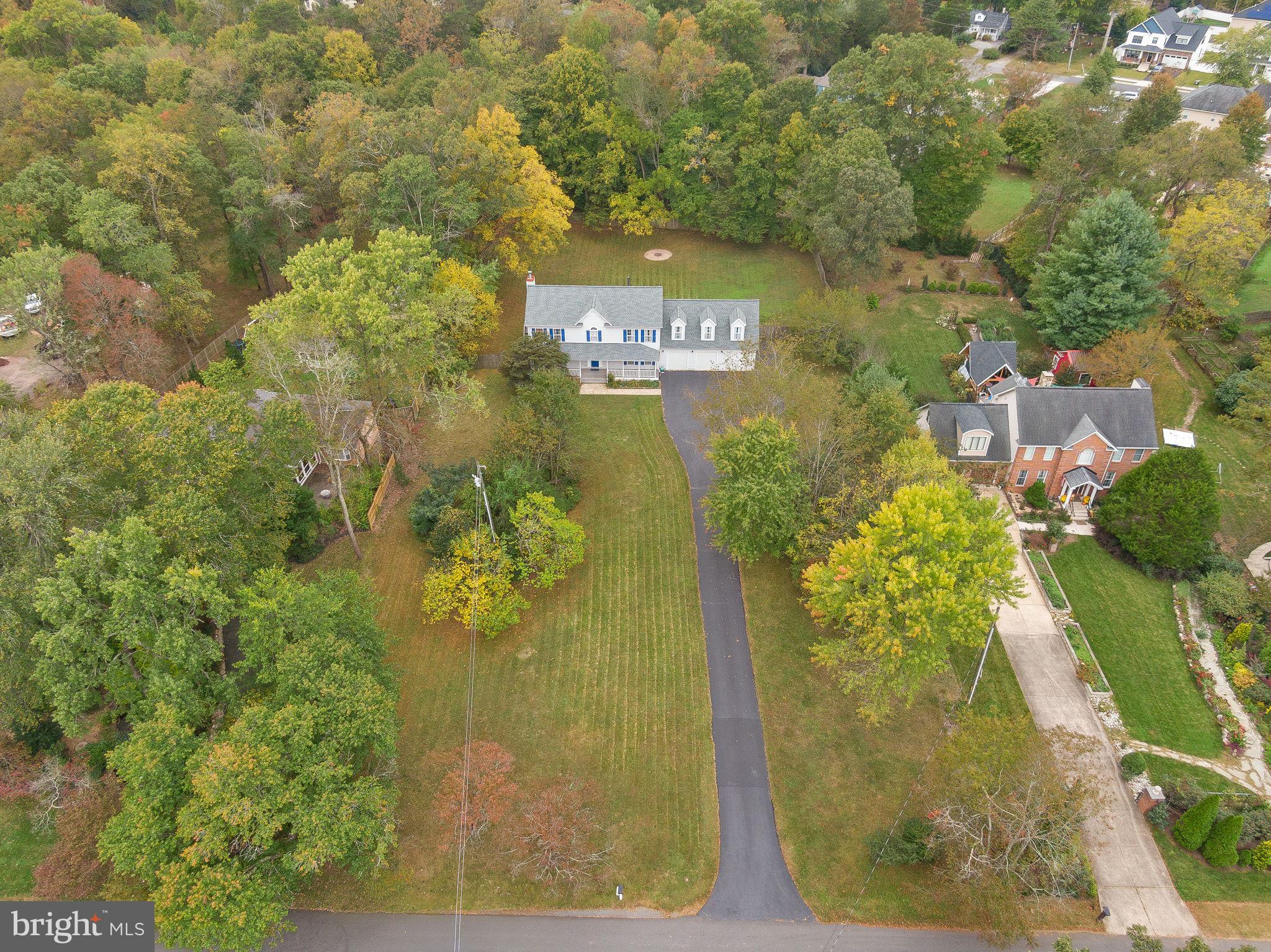 7408 Lake Dr