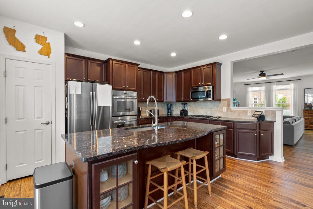 2313 MERSEYSIDE DR