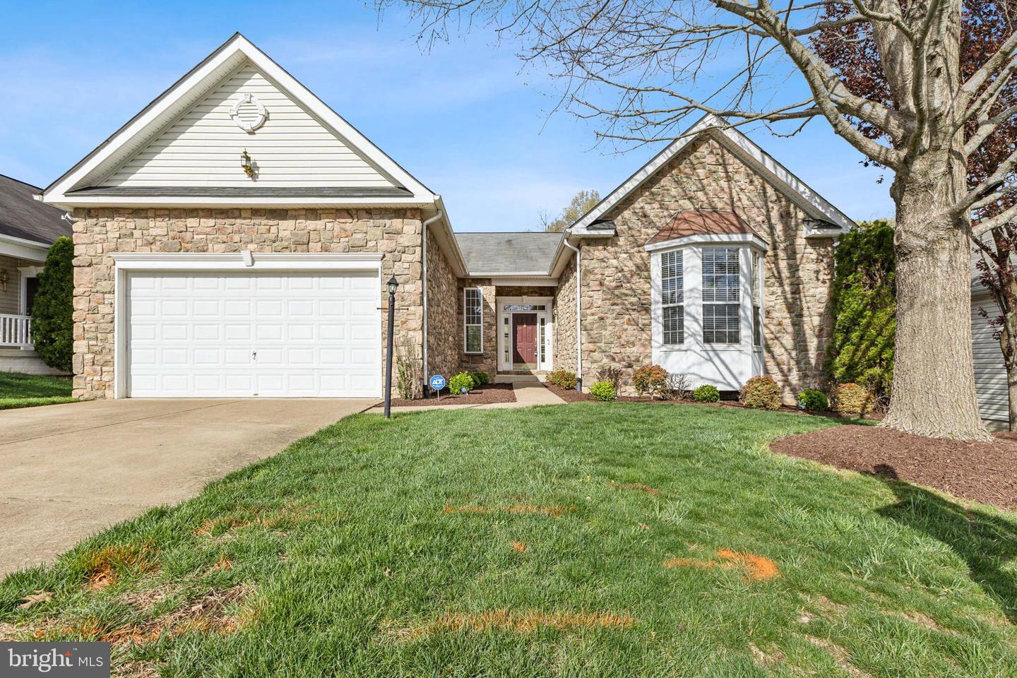 16841 Four Seasons Dr