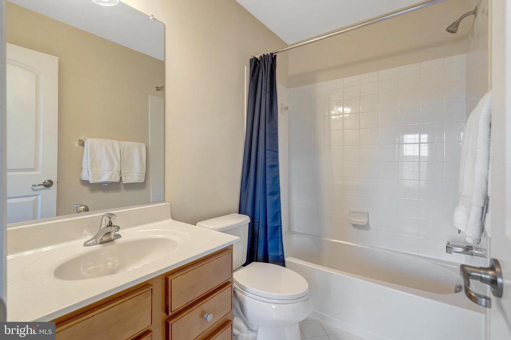 15425 Rosemont Manor Dr