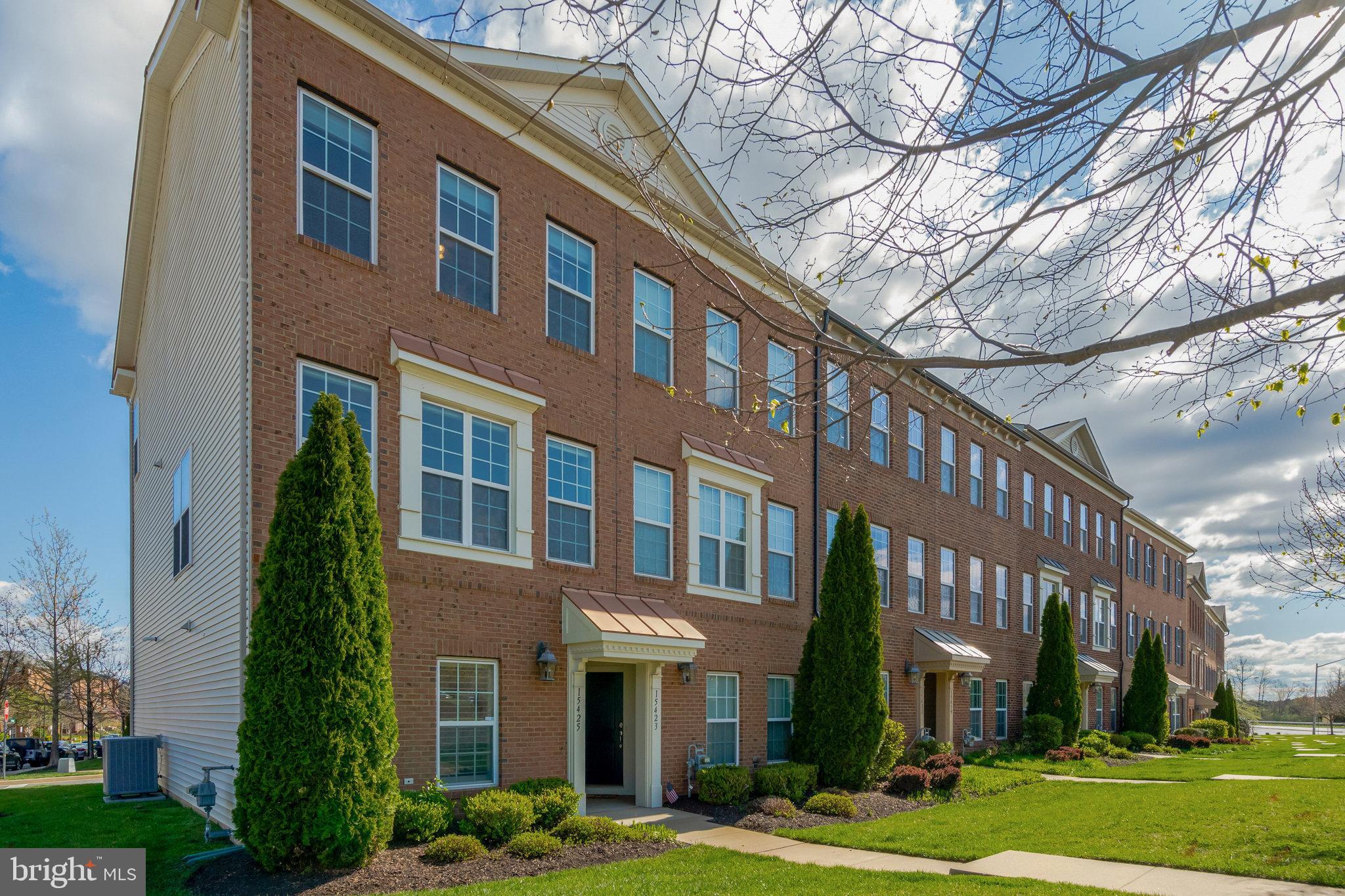 15425 Rosemont Manor Dr