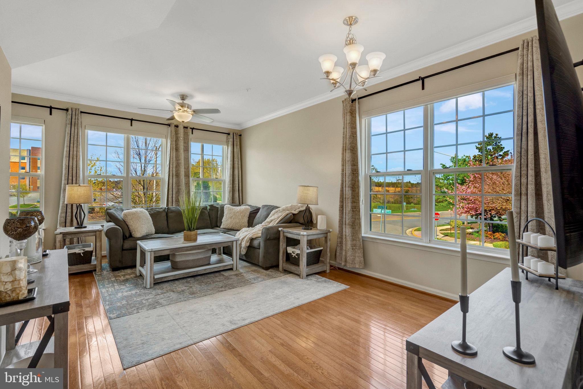 15425 Rosemont Manor Dr