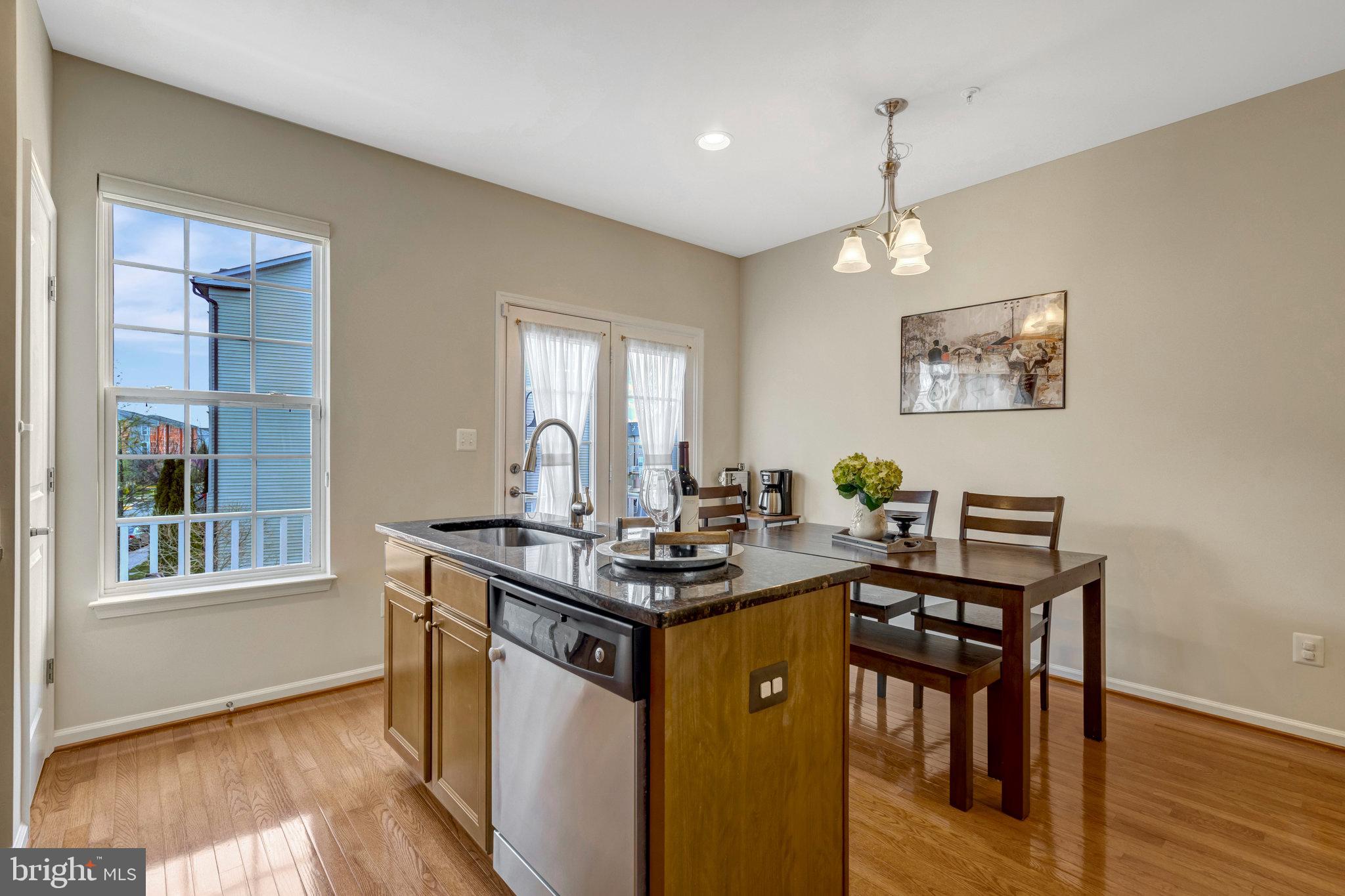 15425 Rosemont Manor Dr