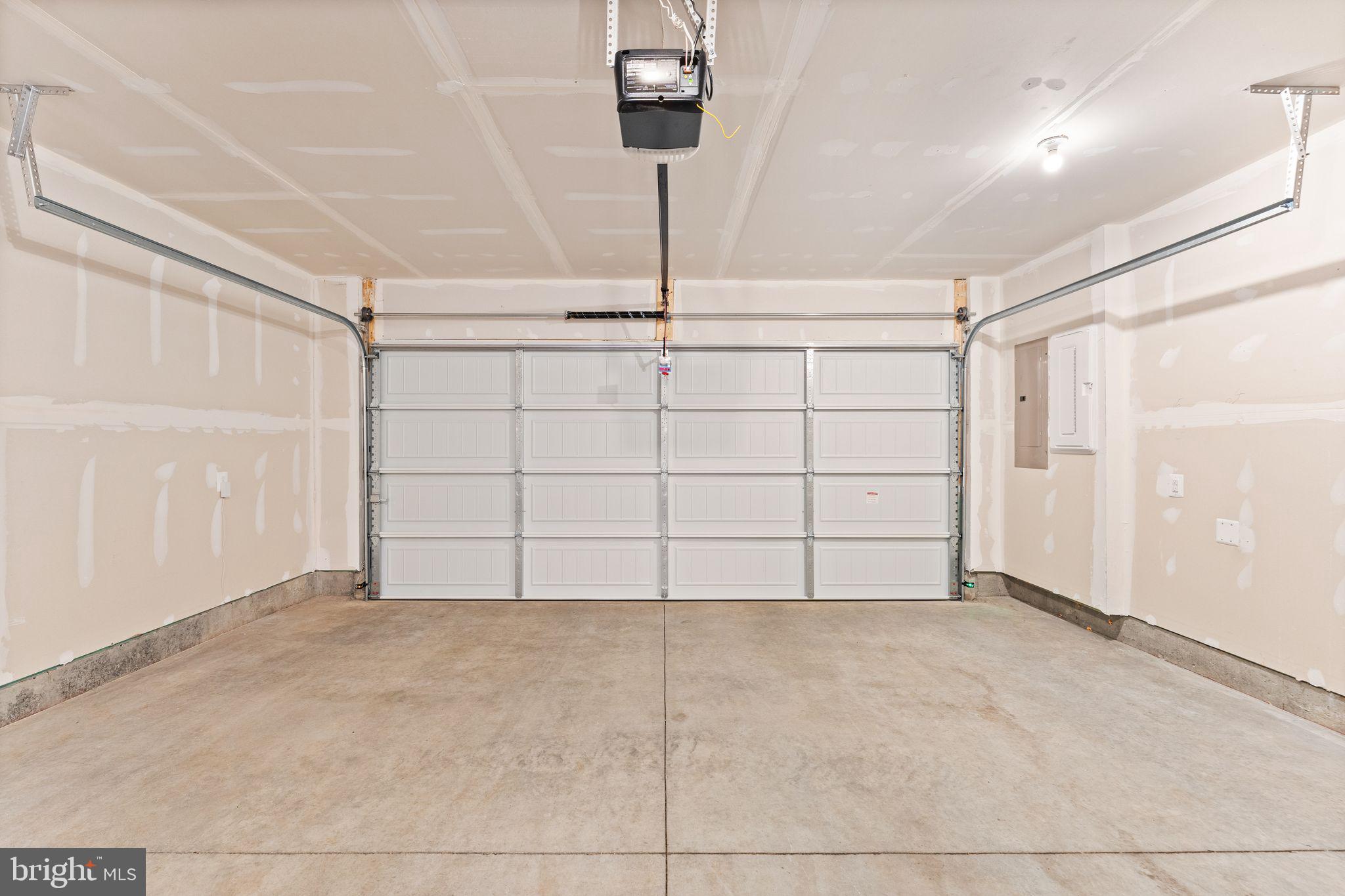 15003 JAXTON SQUARE LN