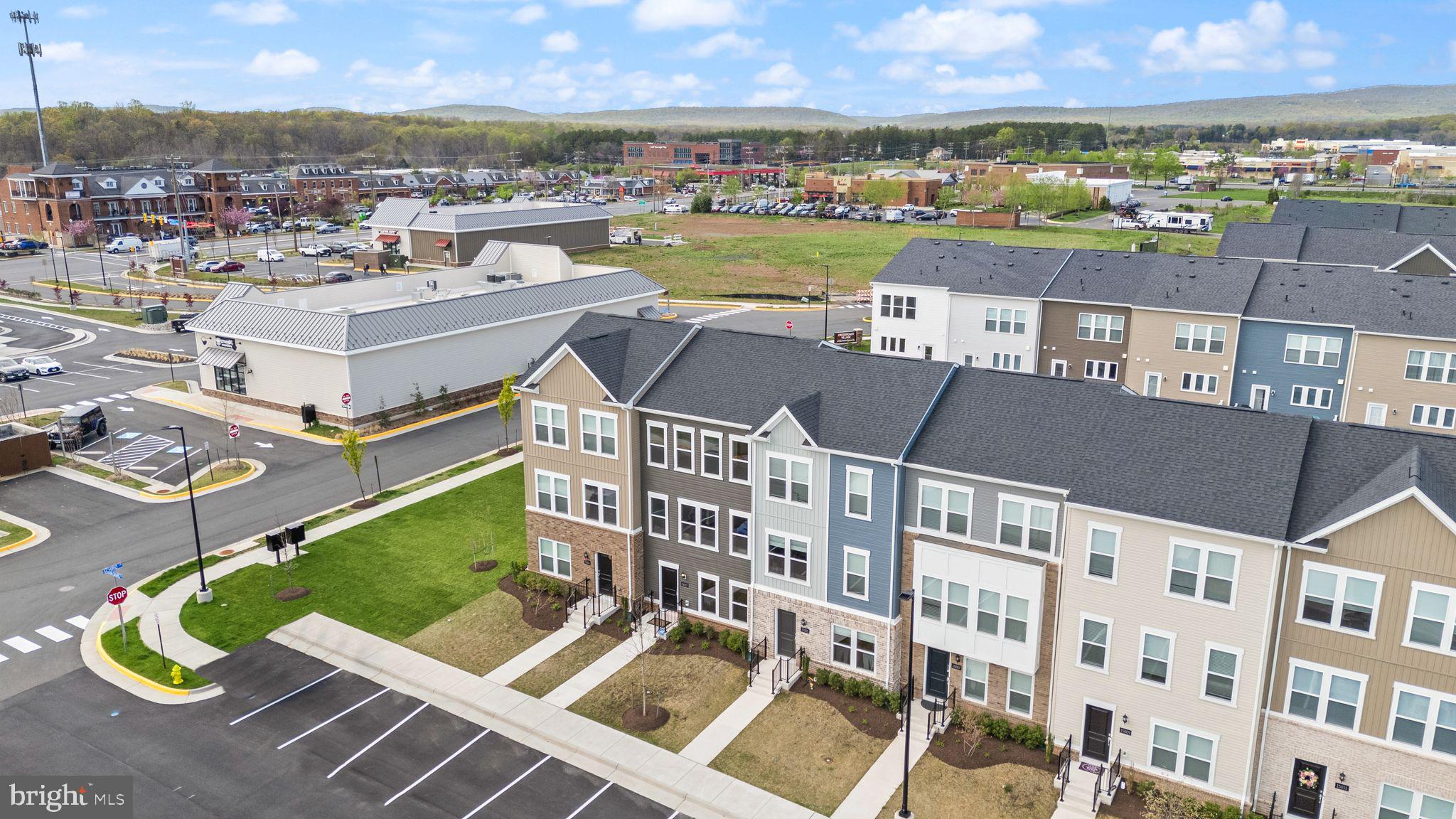 15003 JAXTON SQUARE LN