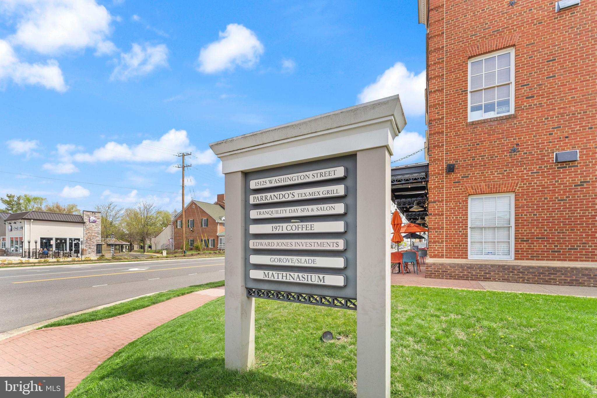 15003 JAXTON SQUARE LN