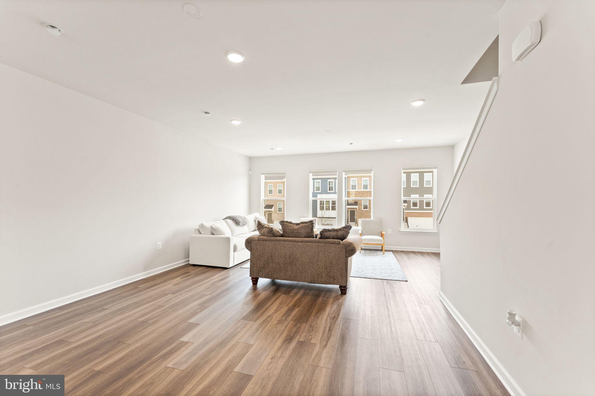 15003 JAXTON SQUARE LN