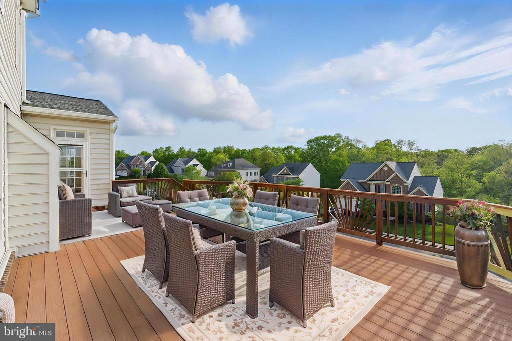 8040 Tysons Oaks Ct