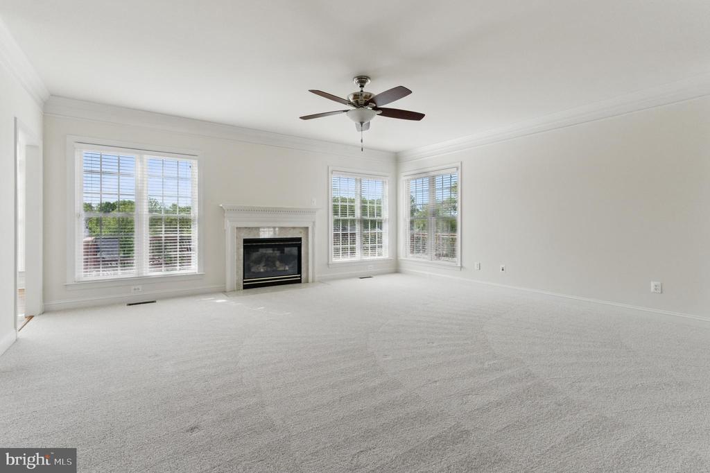 8040 Tysons Oaks Ct