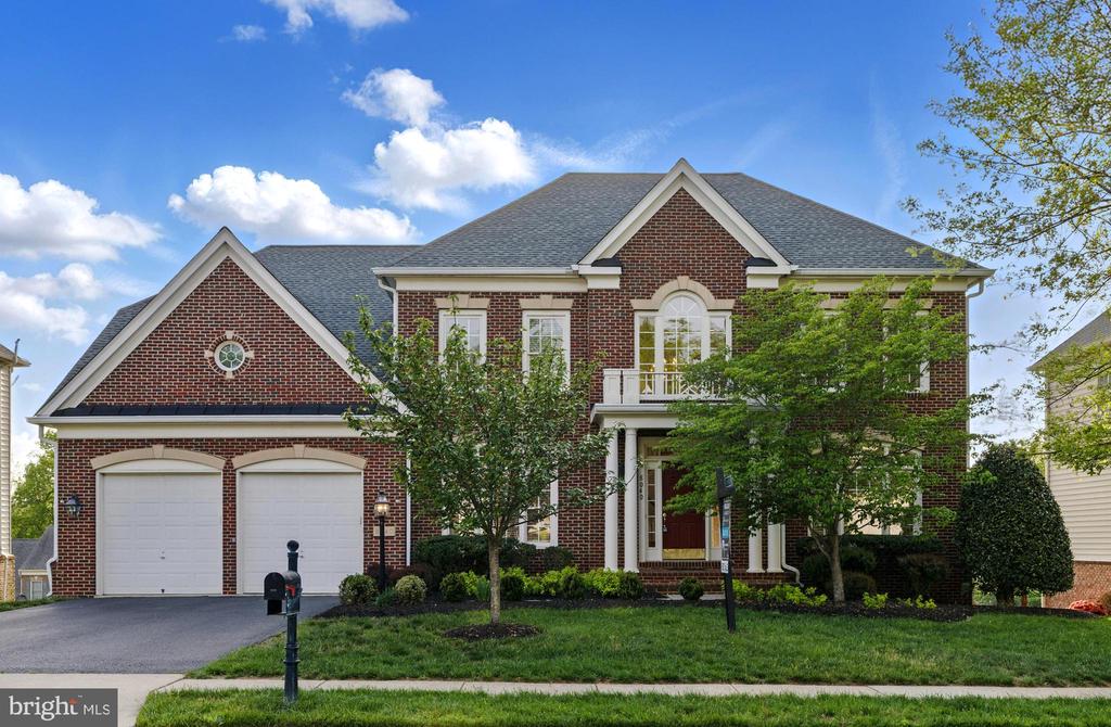 8040 Tysons Oaks Ct