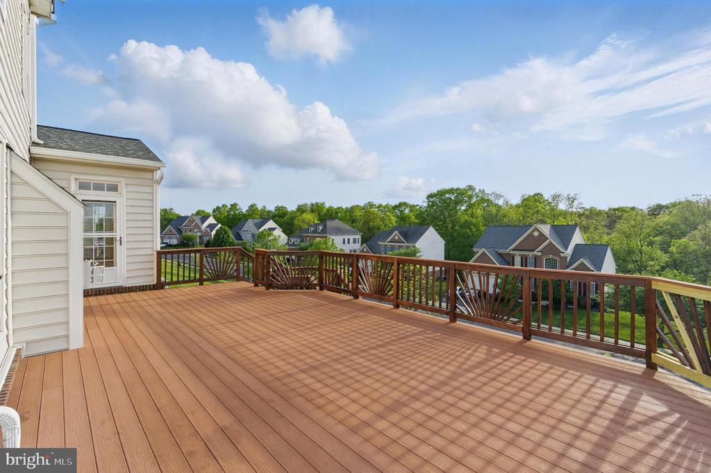 8040 Tysons Oaks Ct