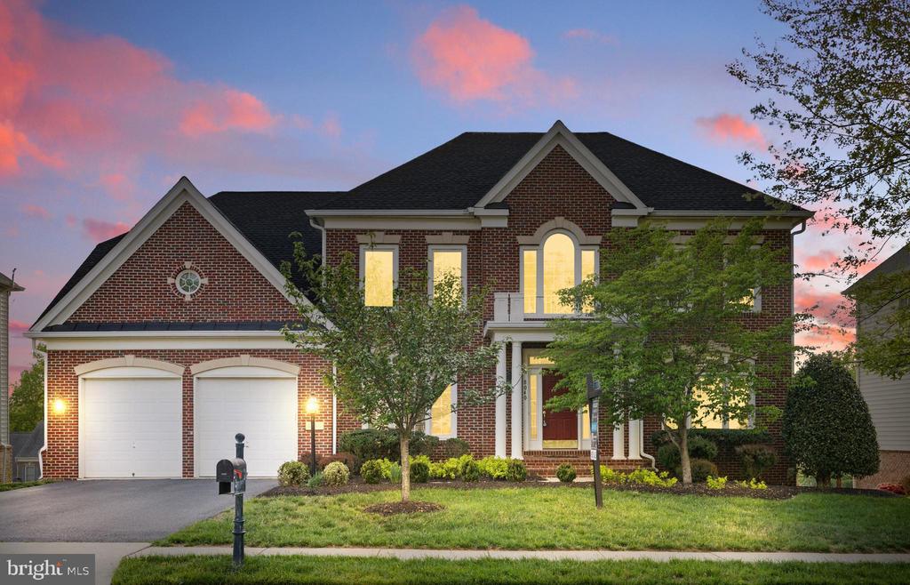 8040 Tysons Oaks Ct