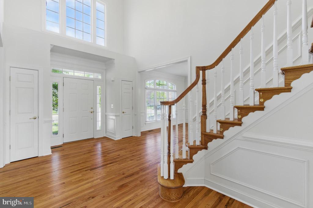 8040 Tysons Oaks Ct