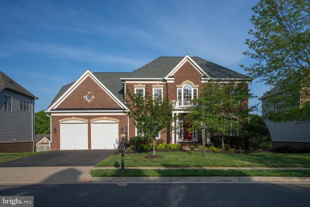 8040 Tysons Oaks Ct