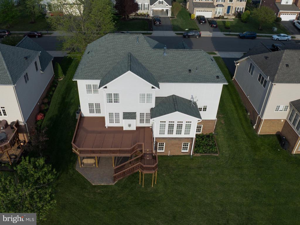 8040 Tysons Oaks Ct