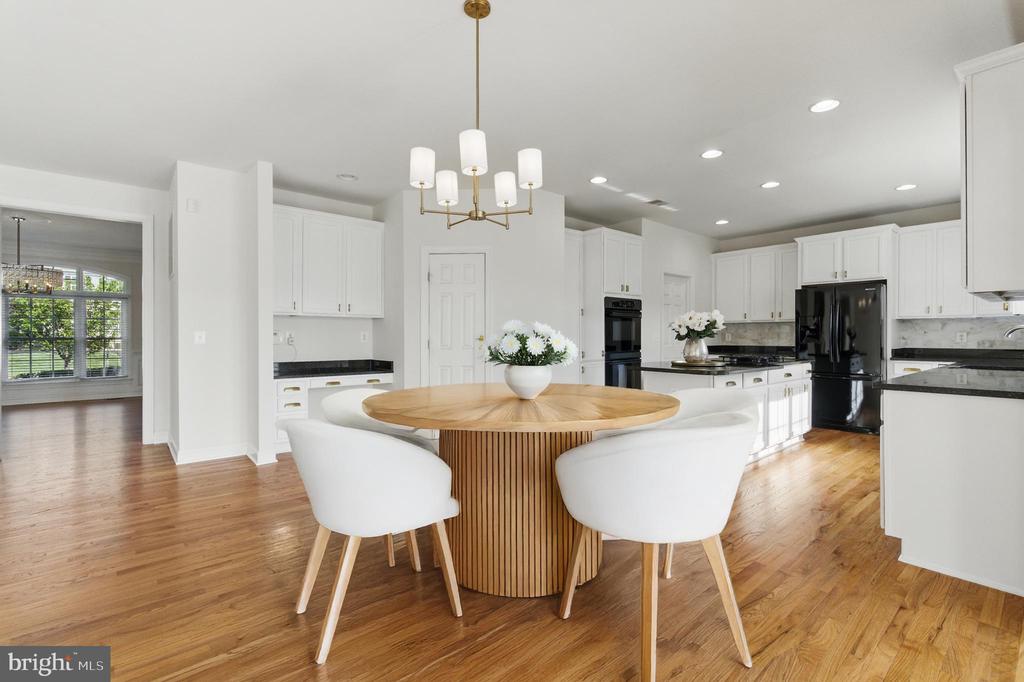 8040 Tysons Oaks Ct