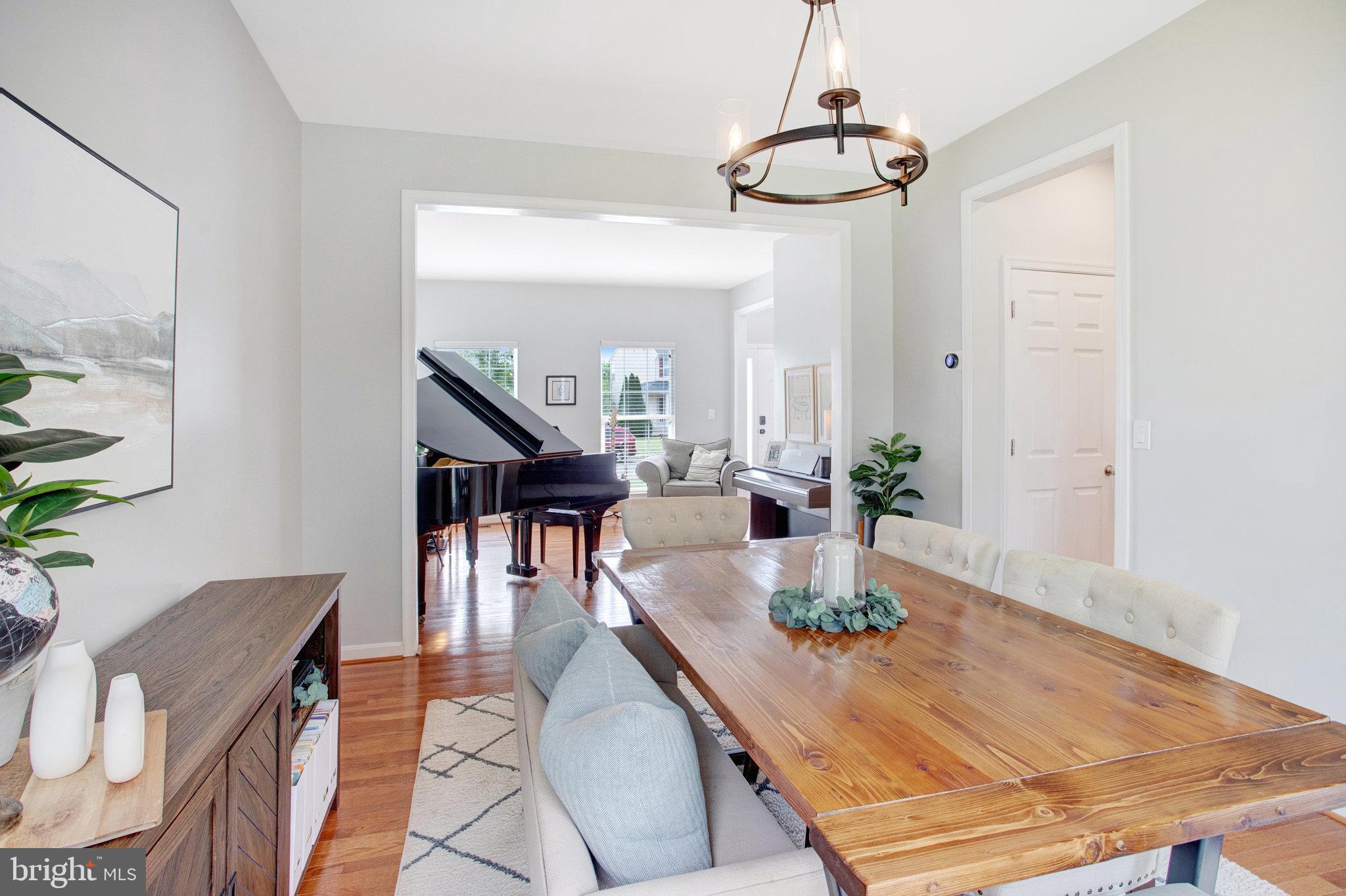 10375 Navarone Pl