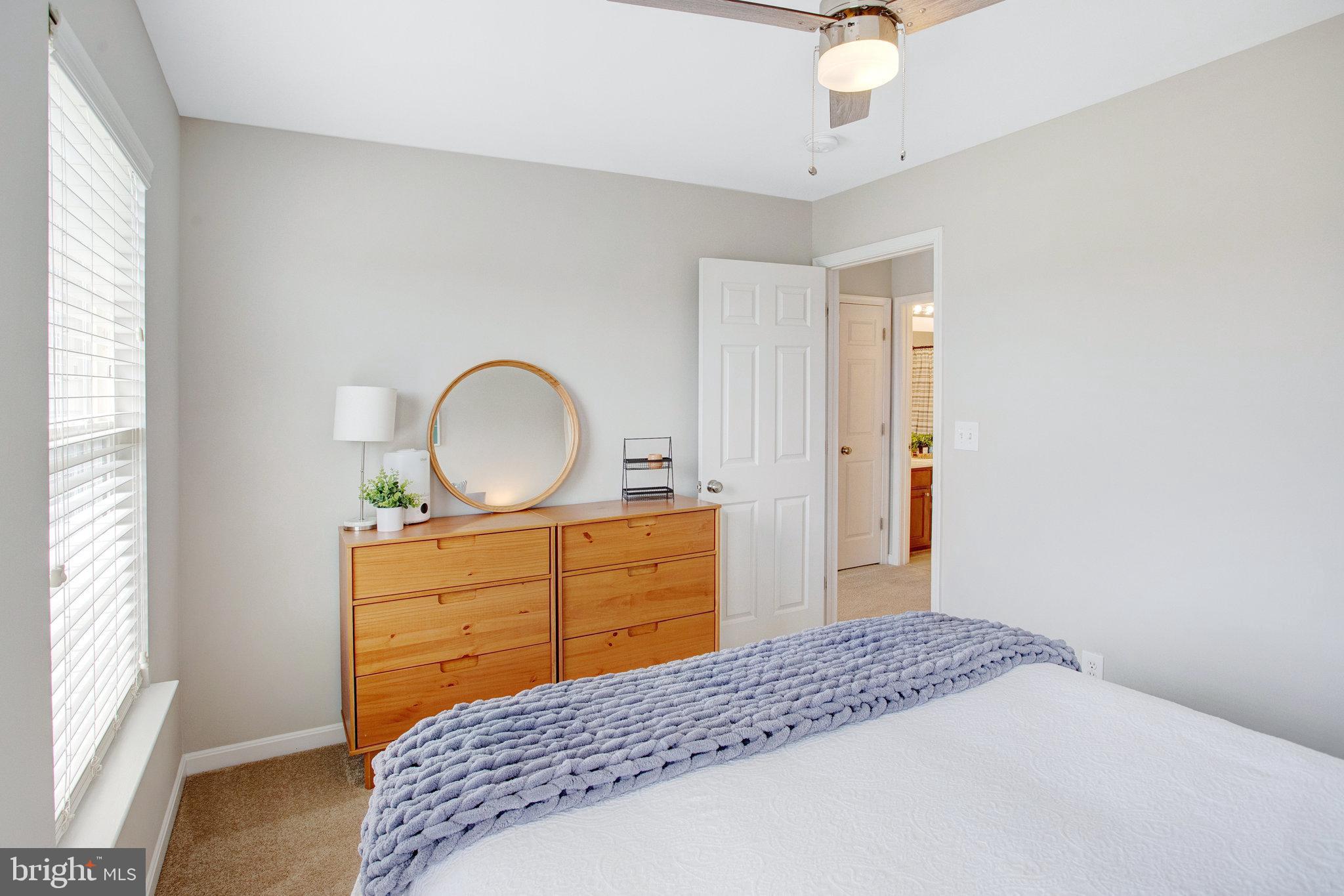10375 Navarone Pl