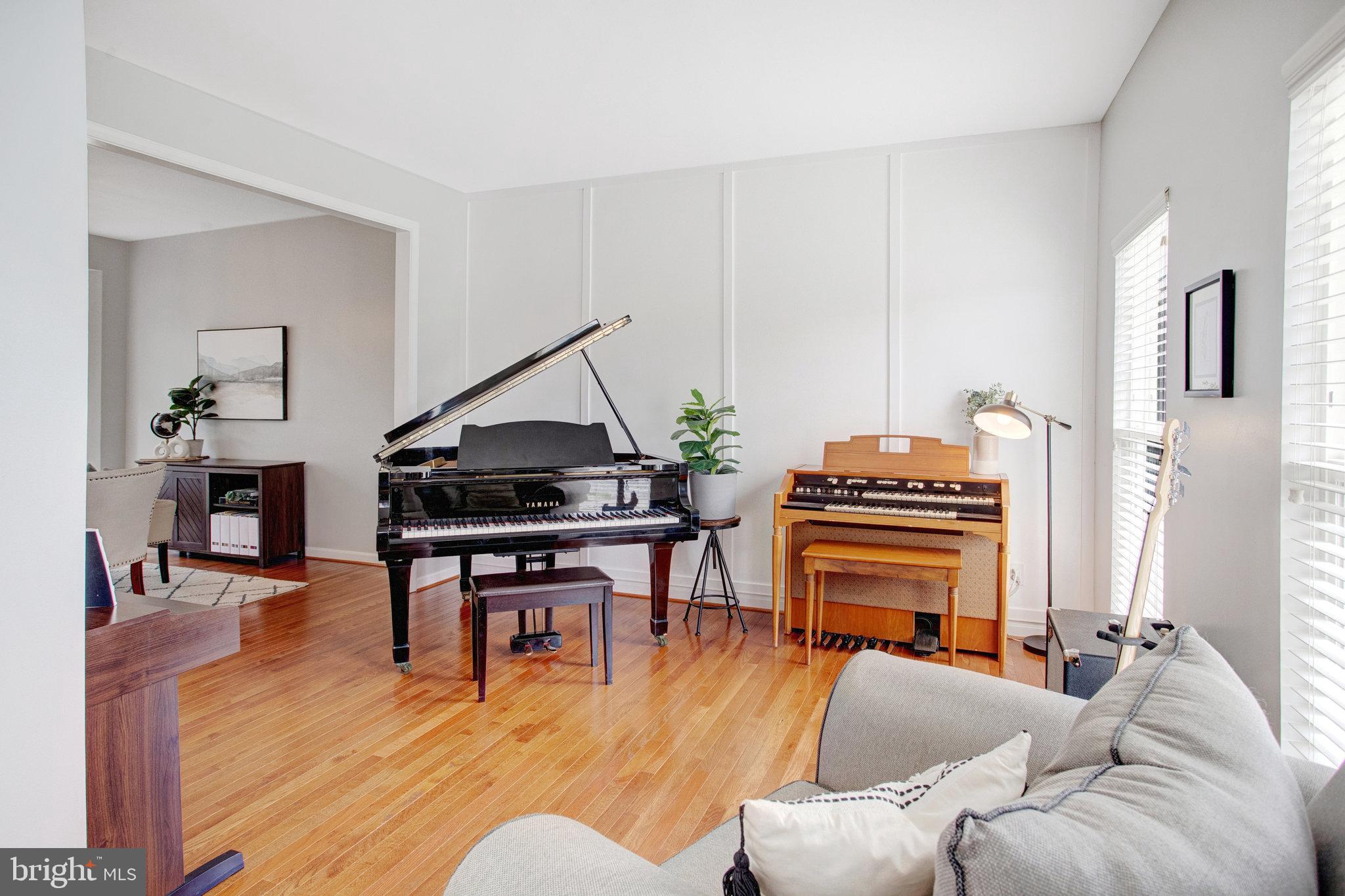 10375 Navarone Pl
