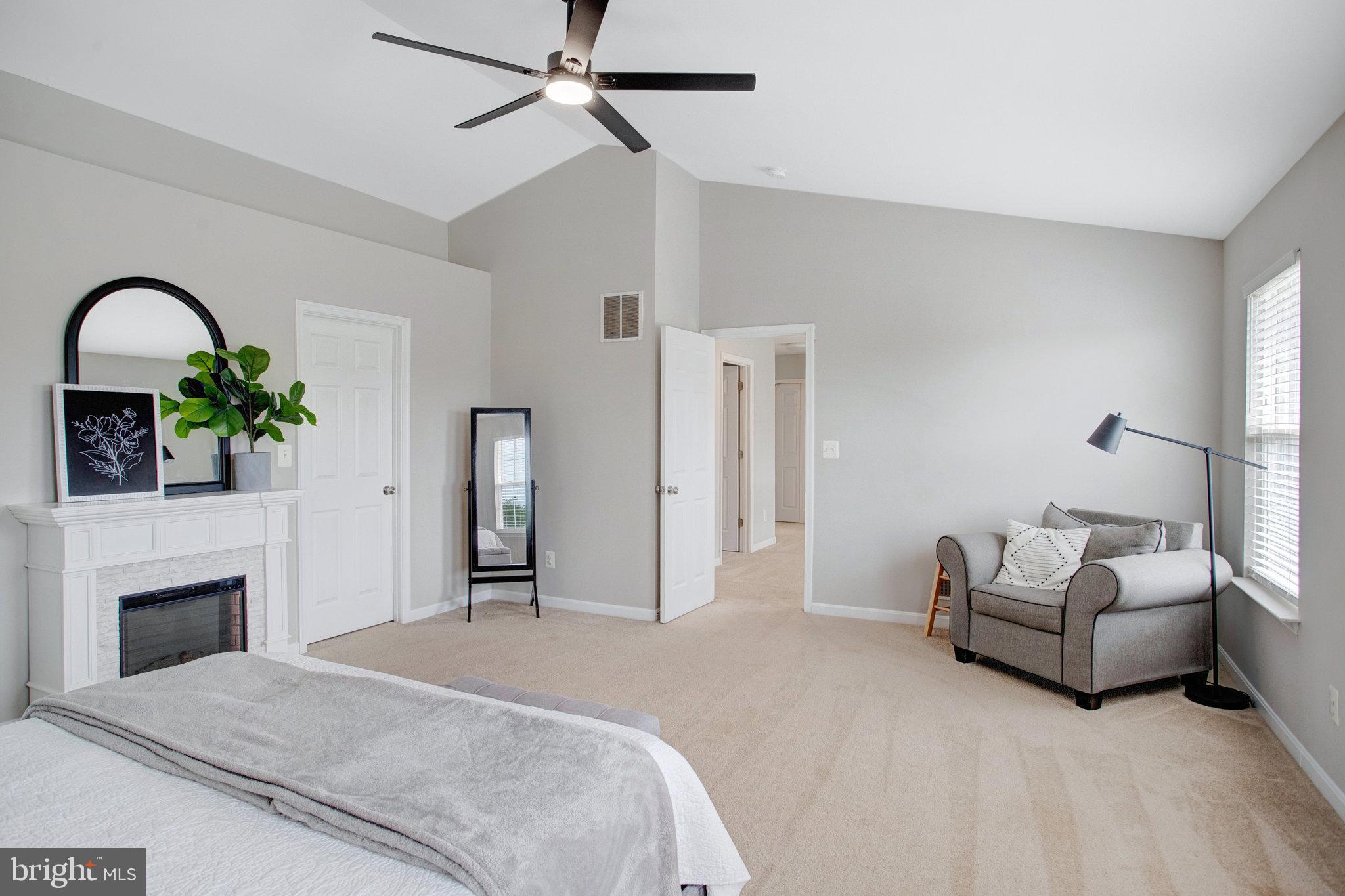10375 Navarone Pl
