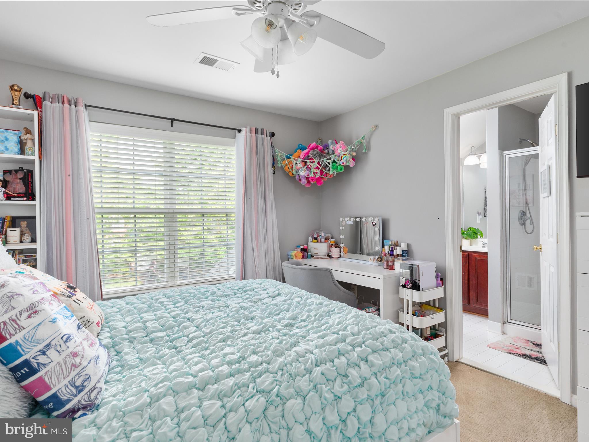 8705 Lords View Loop