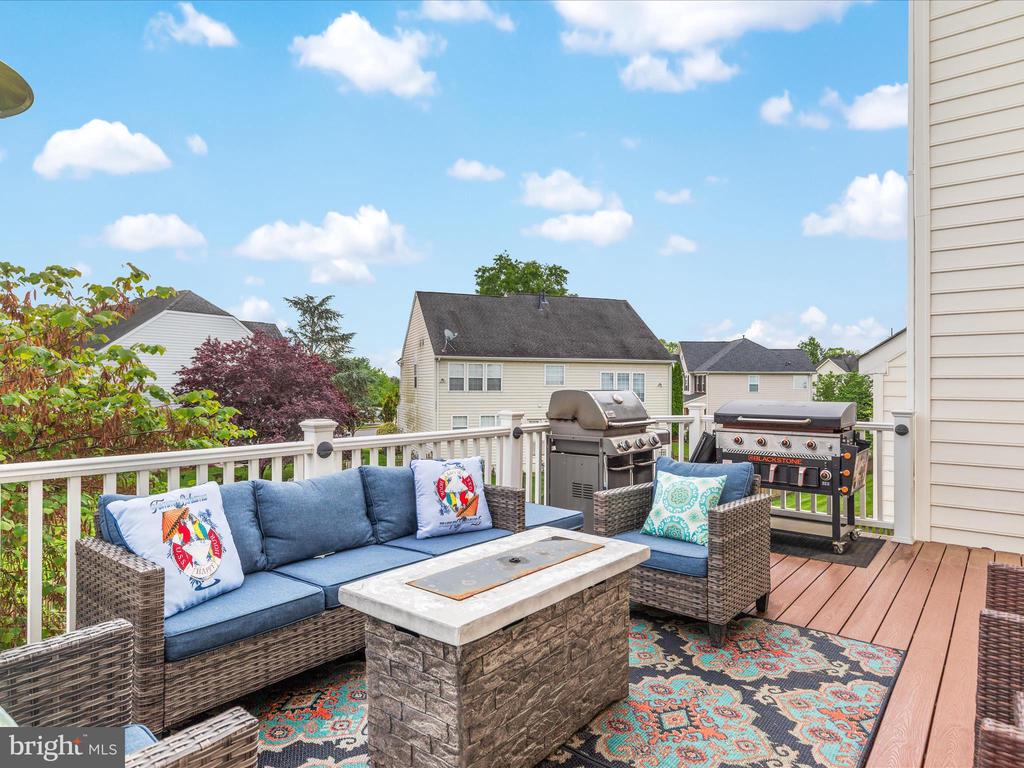 8705 Lords View Loop