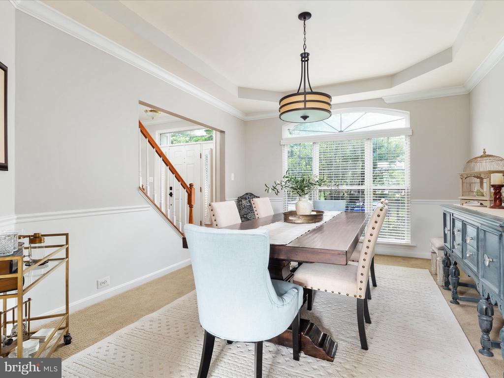 8705 Lords View Loop