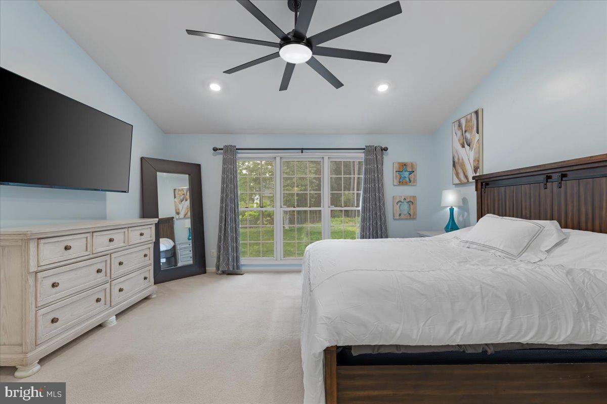 3565 Hummock Pl