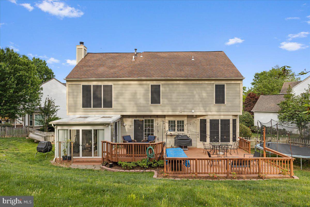 3565 Hummock Pl