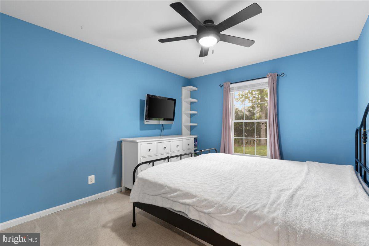 3565 Hummock Pl
