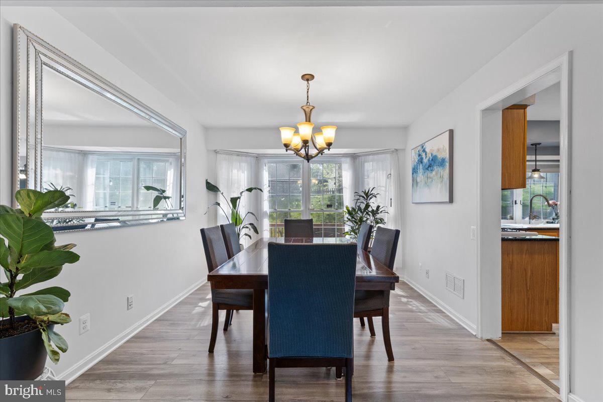 3565 Hummock Pl