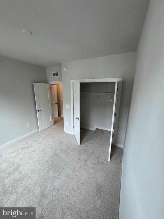 1009B MAYS LN