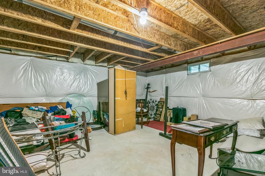 16331 Boatswain Cir