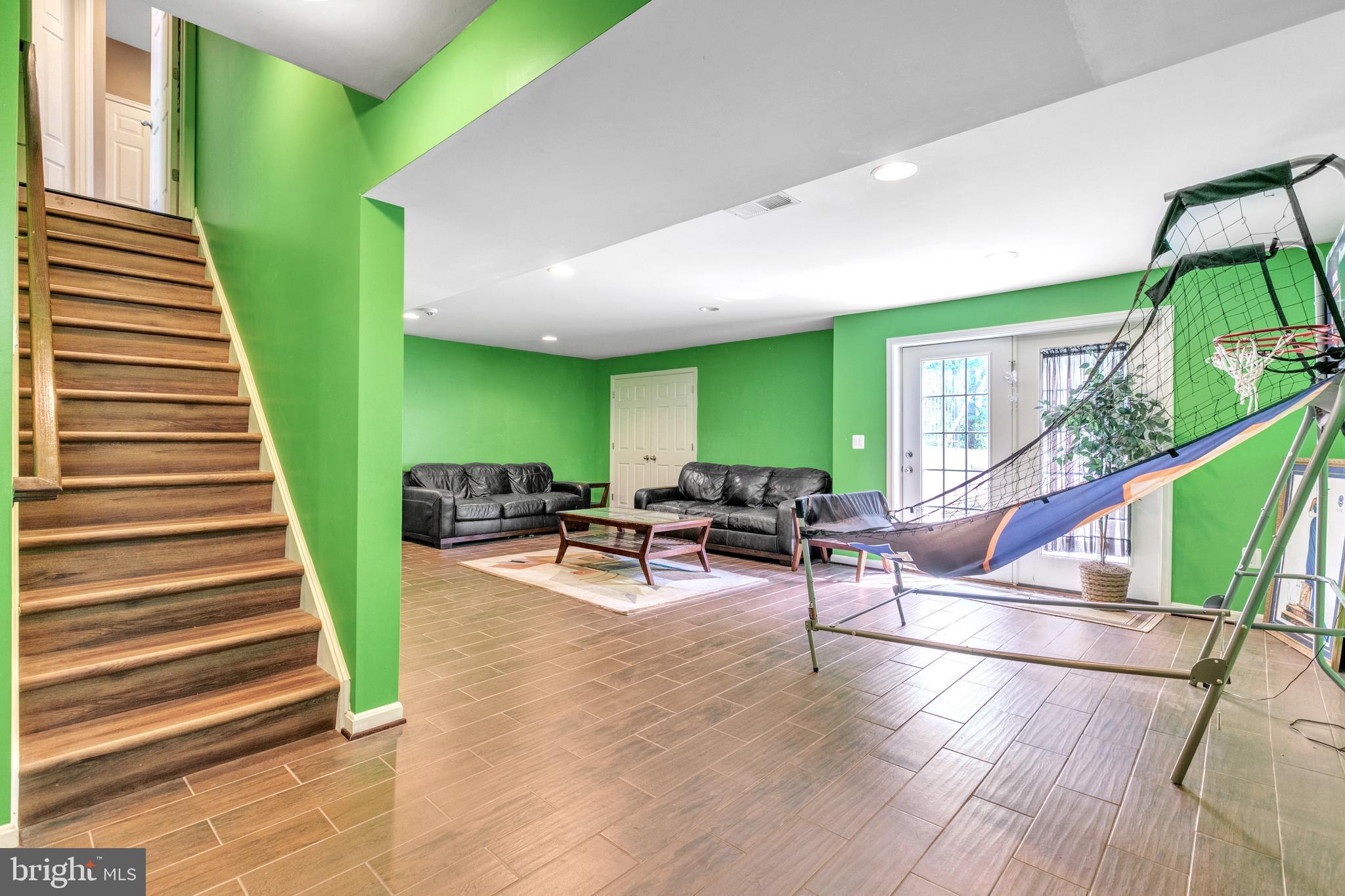 16331 Boatswain Cir