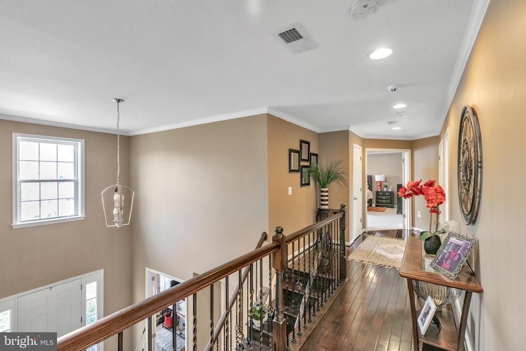 16331 Boatswain Cir