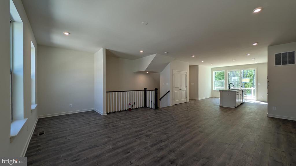13190 Nixon Ln