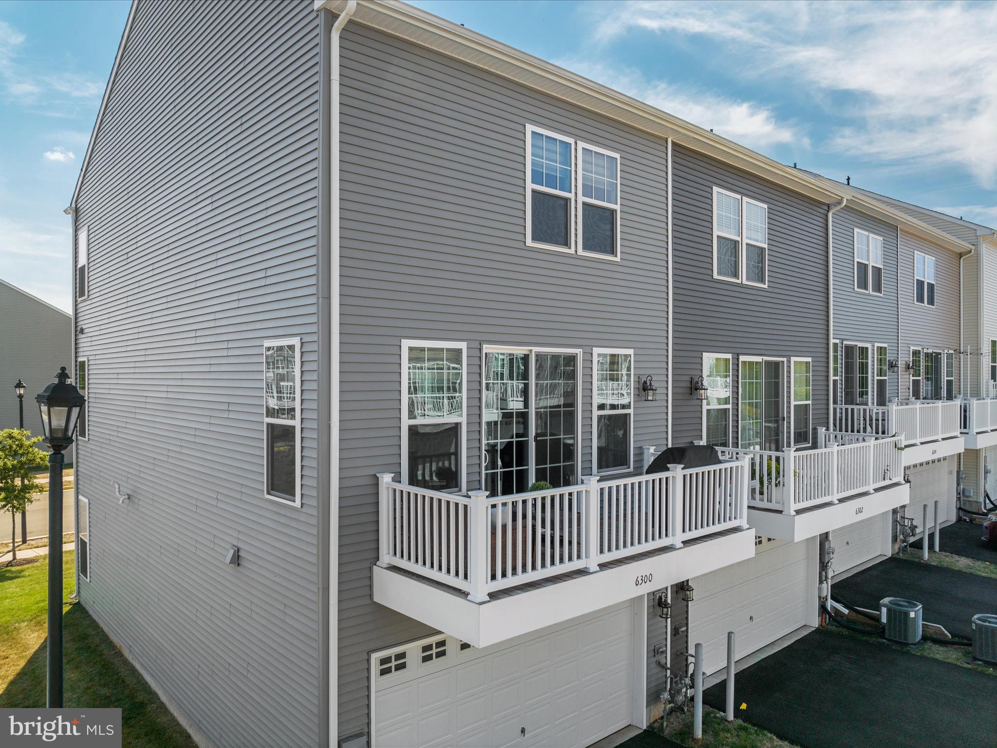 6300 Berkley Bridge Pl